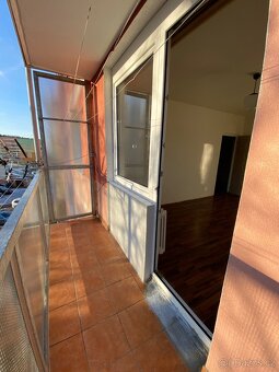 Pronájem bytu 3+1, 64 m² – Prachovice (Bučina 235) - 2