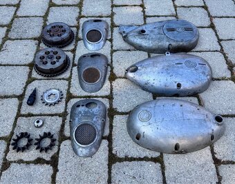 ČZ 125 B T 125 150 C, kývačka - díly motoru - 2