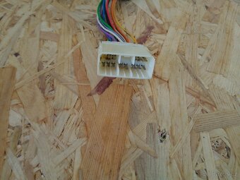 Prodám propojovací kabel vozidla Subaru Impreza Bugeye - 2