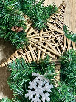 Vánoční dekorace - 2ks umělé věnce - 2