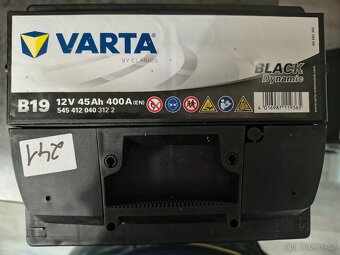 Autobaterie Varta 12V 45Ah 400A - 2