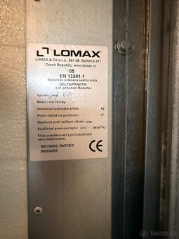 Sekční garážová vrata LOMAX s pohonem - 2