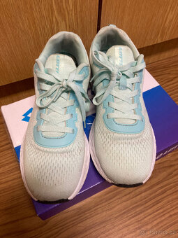 Lotto sportovní boty vel 41 - 2