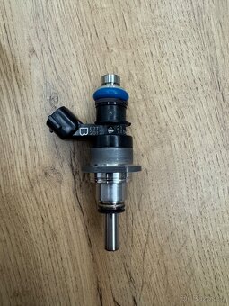 Vstřikovač L3K9 Mazda 3/6 MPS CX7 2.3 191kw - 2
