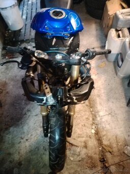 Kawasaki ZZR 1400 - 2