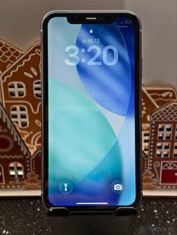 Apple iPhone 11 – 128 GB – Purple - 2