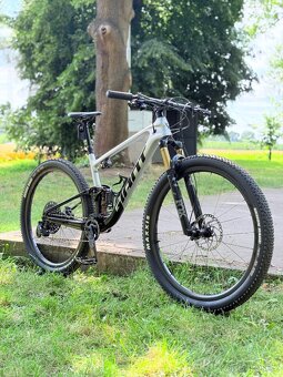 Giant Anthem Advanced Pro 1 full carbon 2023/24 - 2