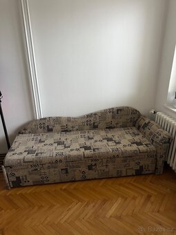 Gauč s úložným prostorem a stolek - 2