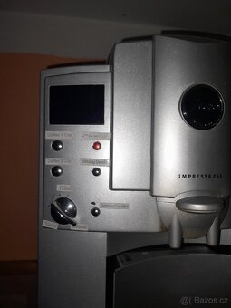 Kávovar Jura E65 - 2