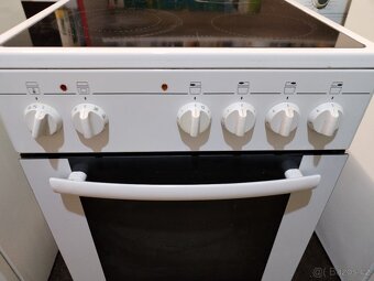 sporak sklokeramicky - 2