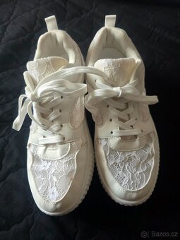 Krajkové boty 39 - 2