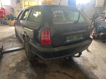Škoda Octavia Laurin a Klement - ND - 2