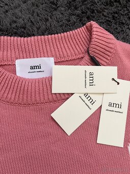 Ami svetr - 2
