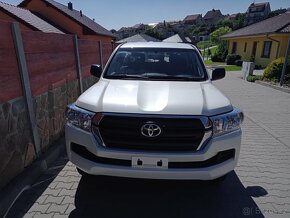 Toyota Land Cruiser LC 200 GX, 4,0 V6, Benzin, Manual, Nový - 2