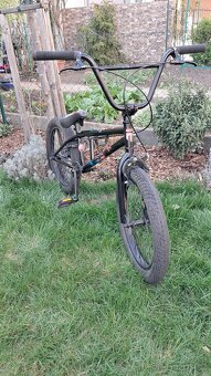 Freestyle BMX kolo - MONGOOSE Legion L40 20,5" - 2