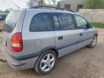 Opel Zafira A 2.0 DTI - 2
