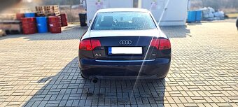 Prodám Audi A4 1,6Mpi Sedan Klima Serviska z ČR r.v.2007 - 2
