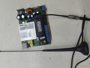 Prodám VT10 GSM komunikátor, bránu VT-10 - 2