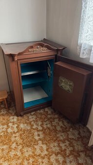 Starožitný trezor plně funkční - 2
