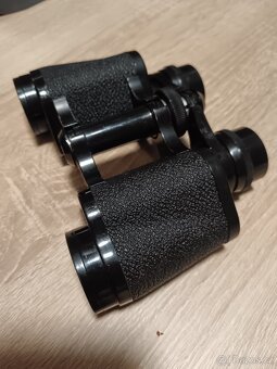 Japonský turistický dalekohled Carena 8x30 - 2