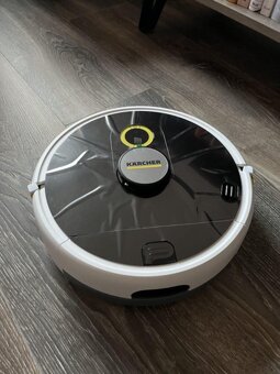 Kärcher robotická myčka RCF 3 - 2