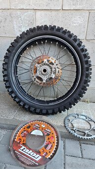 Zadní kolo Ktm r19 (kompletní) - 2
