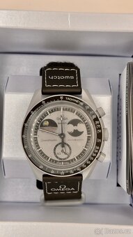OMEGA X Swatch MISSION TO EARTHPHASE “moonswatch” - 2