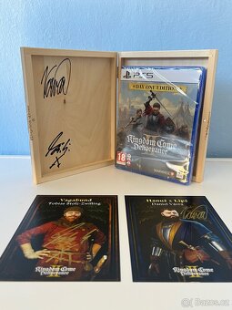 Kingdom Come 2: Deliverance Woodbook - Podepsaný autory hry - 2