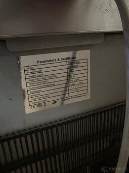 Dávkovač studené a teplé vody - 2