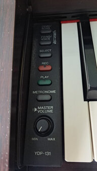 Prodám digitální piano - Clavinova Yamaha YPD 131 - 2