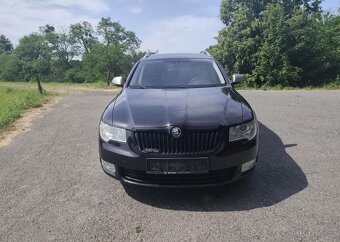 Škoda Superb 1.4 TSI Výhřev. sed., Kůže benzín manuál 90 kw - 2