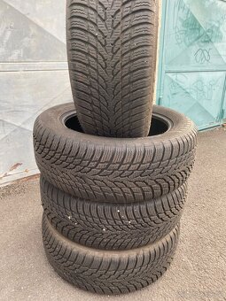 Zimní pneu 205/55/16 Nokian - 2
