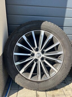 alu kola Škoda Kodiaq Triniti zimní pneu Bridgestone 235/55 - 2