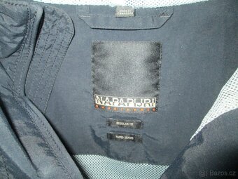bunda Napapijri....vel.M - 2