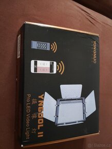 Set 2x Trvalé svělto YONGNUO YN600 L + stativy + deštníky - 2