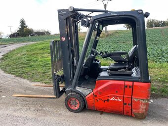 Vysokozdvižný vozík Linde E15-01 386 - 2