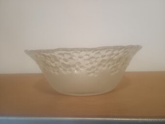 Stará skleněná mísa - 2