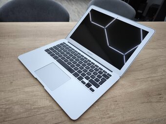 Apple MacBook Air 13 (A1466) Silver - ZÁRUKA 2 ROKY - 2