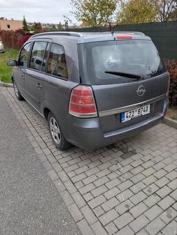 Opel Zafira 1.6i, 7 mist - 2