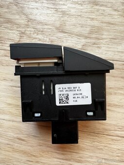 Tlačítko výstražná světla Škoda Rapid - 2