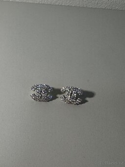 💘 VALENTÝNSKÝ DÁREK – CHANEL CC NÁUŠNICE S KRYSTALY 💎 - 2