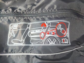 Vak na lyže do auta Audi - 2