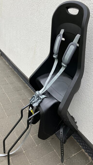 Sedačka na kolo s úchyty - 2