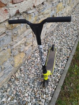 Koloběžka freestylová Oxelo MF100 - 2