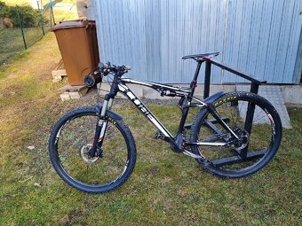 Celoodpružené kolo CUBE - 2