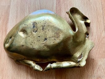 Popelník Velbloud bronz - 2