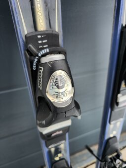 Lyže Dynastar + hůlky - 2