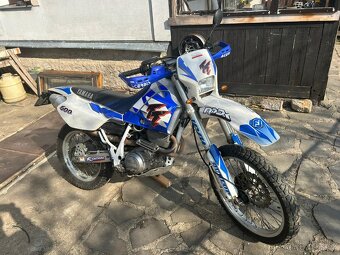 Yamaha TT600E - 2