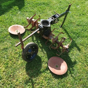 VARI TERA převodovka a rotavator AKY - 2