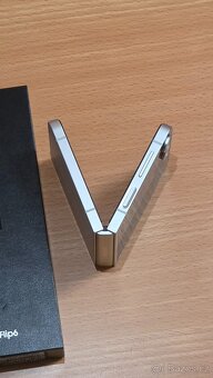 Samsung Flip 6 - 2
